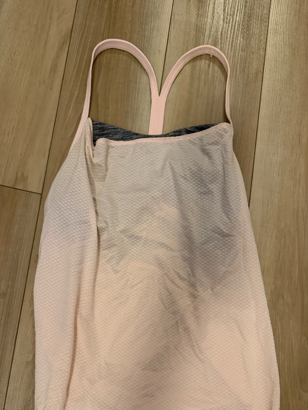 Lululemon Pale Pink Tank Top Built-In Bra Women’s 10 Athletic Workout Top
